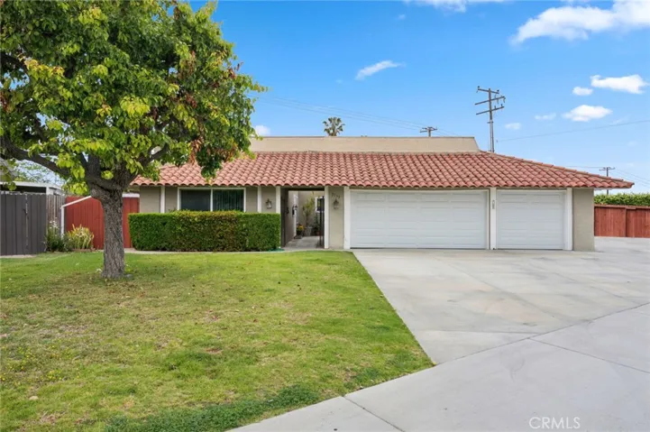3133 Coral Avenue, Costa Mesa, California 92626
