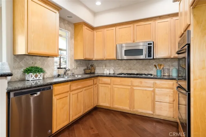 540 E Angeleno Avenue 202, Burbank, California 91501