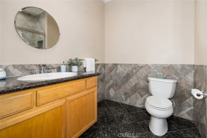 540 E Angeleno Avenue 202, Burbank, California 91501