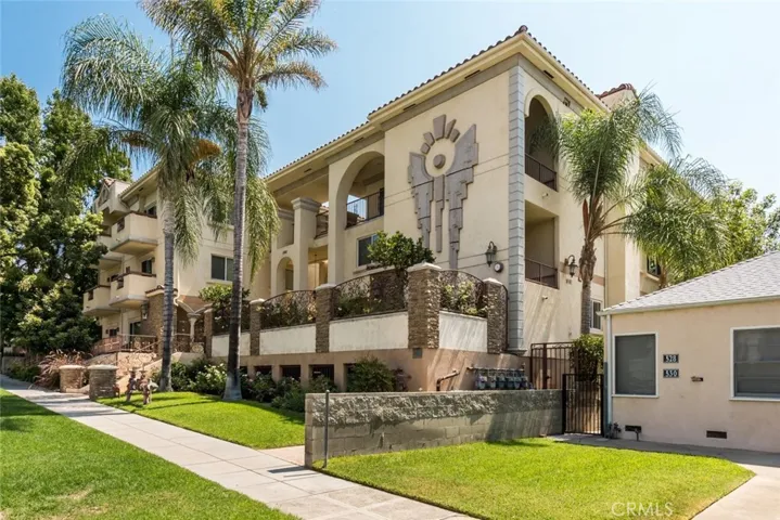 540 E Angeleno Avenue 202, Burbank, California 91501