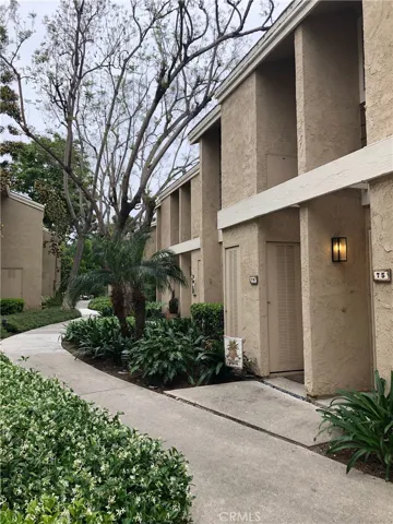 75 Lakepines, Irvine, California 92620