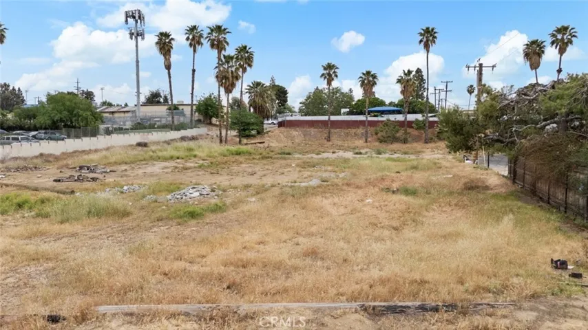 200 W Jeffrey Street, Bakersfield, California 93305