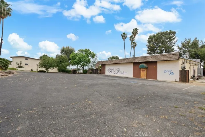 200 W Jeffrey Street, Bakersfield, California 93305