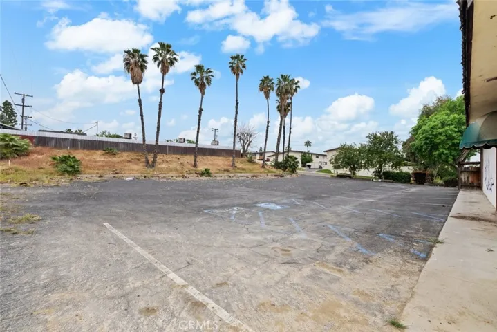 200 W Jeffrey Street, Bakersfield, California 93305