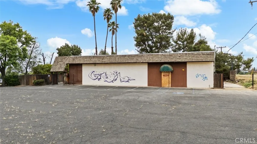 200 W Jeffrey Street, Bakersfield, California 93305