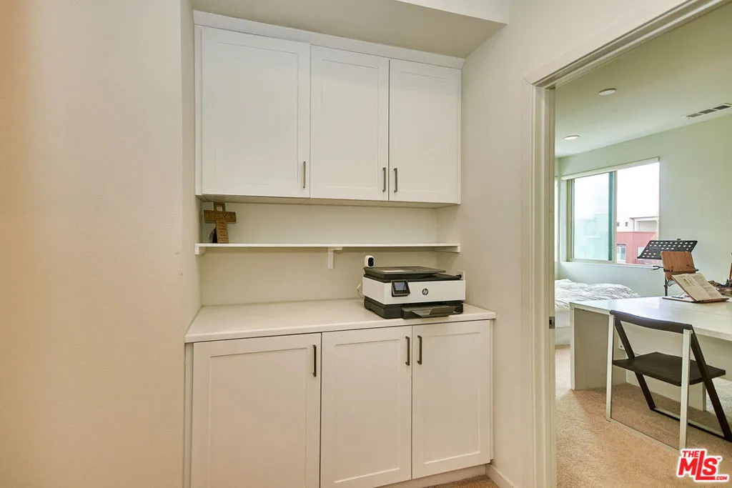 126 Novel, Irvine, California 92618 home-pic-41