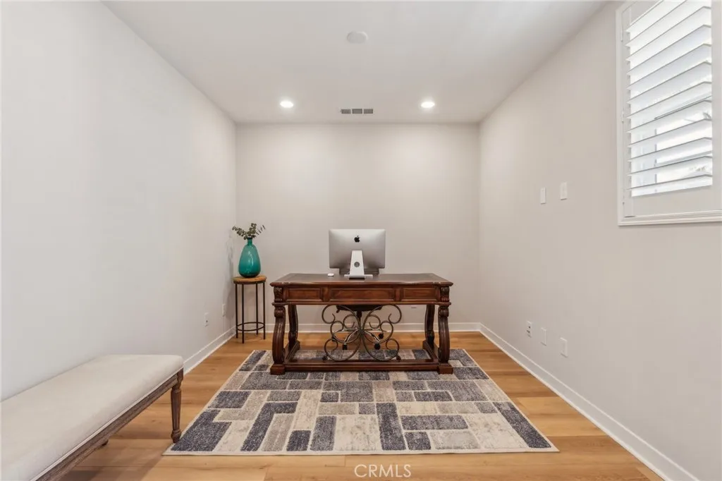 25 Splendor Way, Rancho Mission Viejo, California 92694 home-pic-24