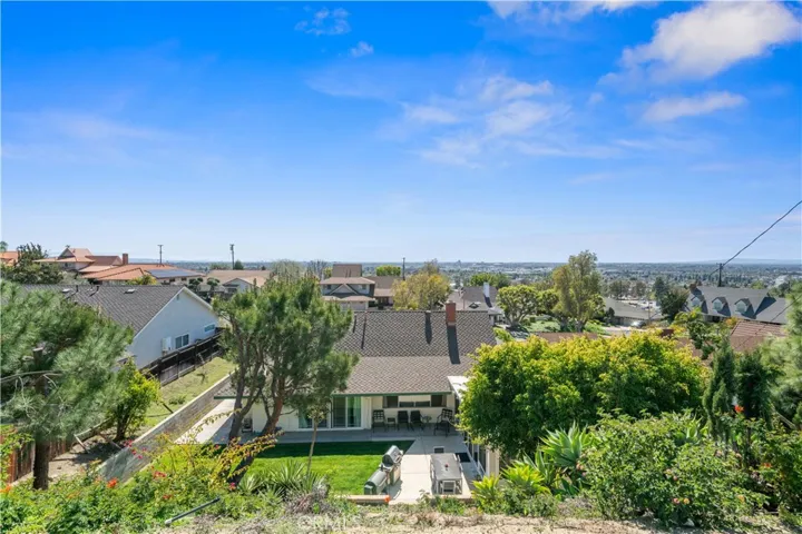 415 S Cedarhaven Way, Anaheim Hills, California 92807