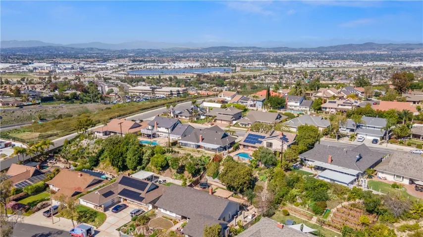 415 S Cedarhaven Way, Anaheim Hills, California 92807