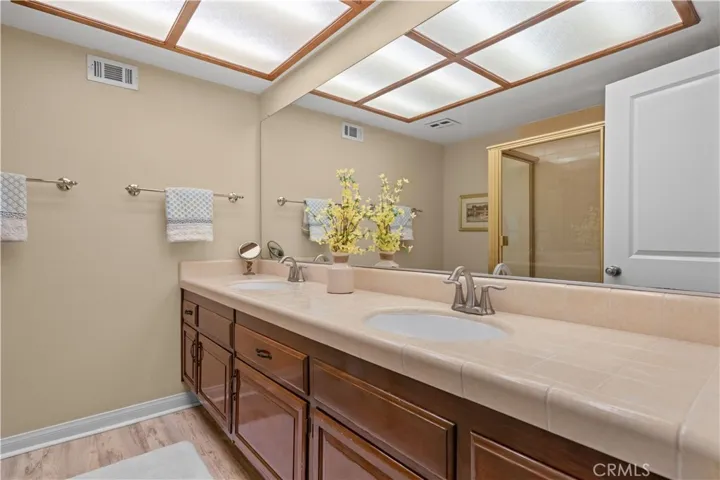 415 S Cedarhaven Way, Anaheim Hills, California 92807