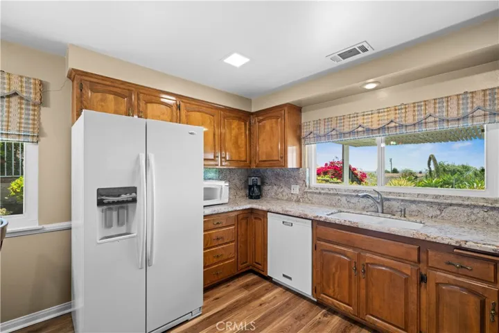 415 S Cedarhaven Way, Anaheim Hills, California 92807
