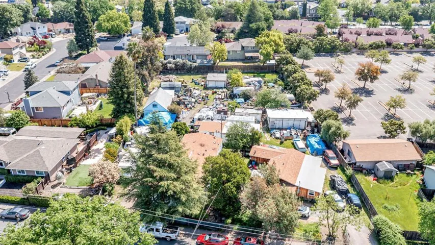 8520 Alden Ln, Windsor, California 95492