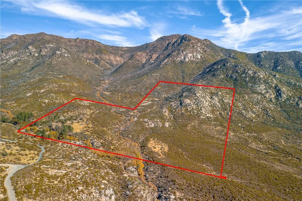 Outline is approximate of the combined 5 APN's