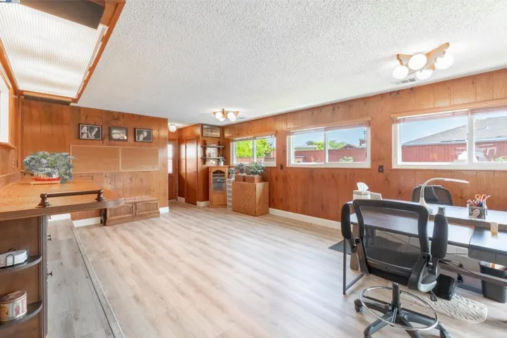 690 Crosby Pl, San Leandro, California 94579