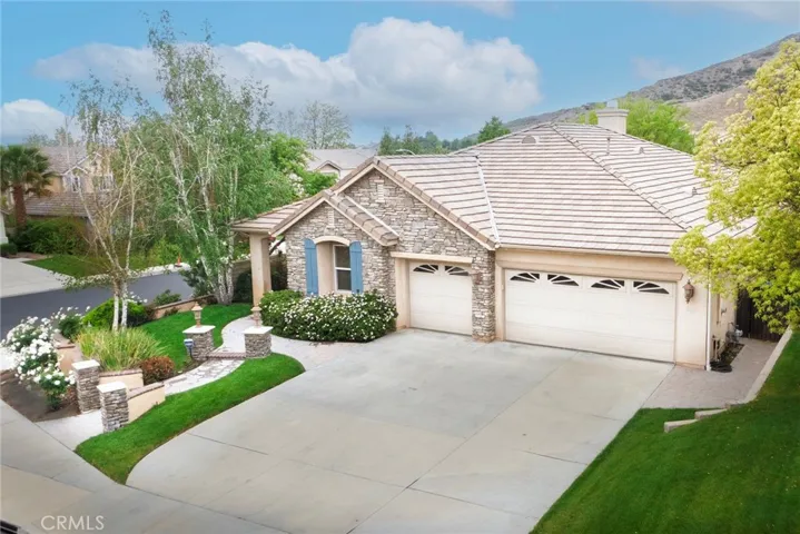 28305 Falcon Crest Drive, Canyon Country, California 91351