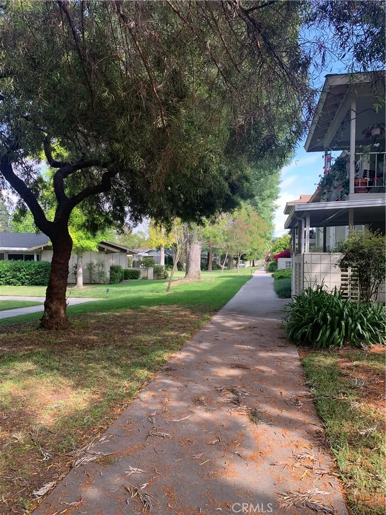 61 Calle Cadiz Q, Laguna Woods, California 92530 home-pic-14