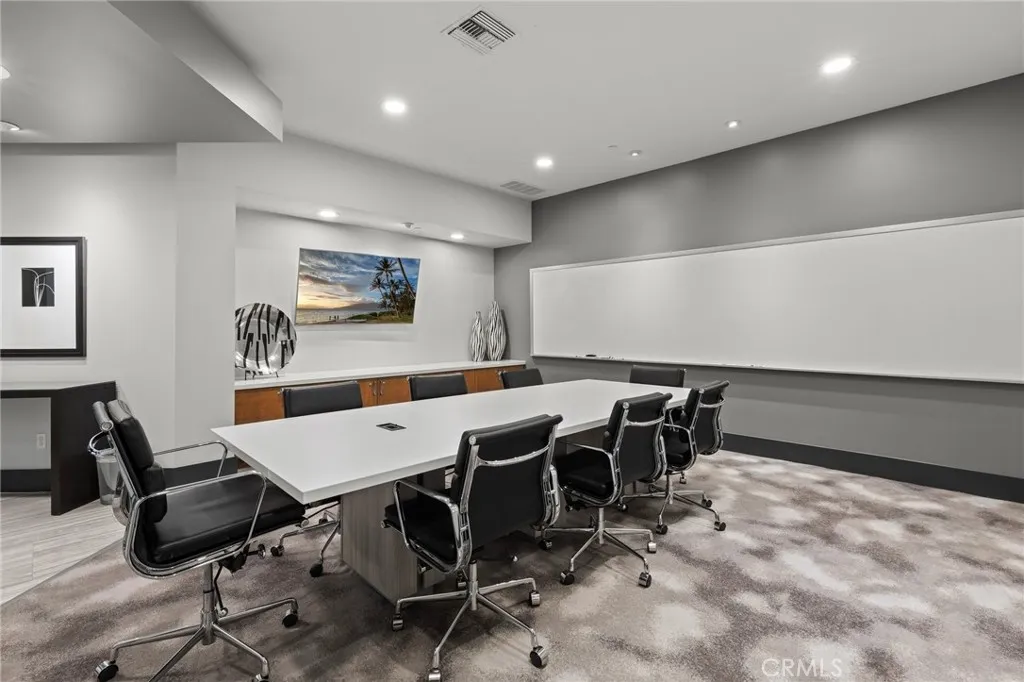 400 W Ocean Boulevard 1202, Long Beach, California 90802 home-pic-30