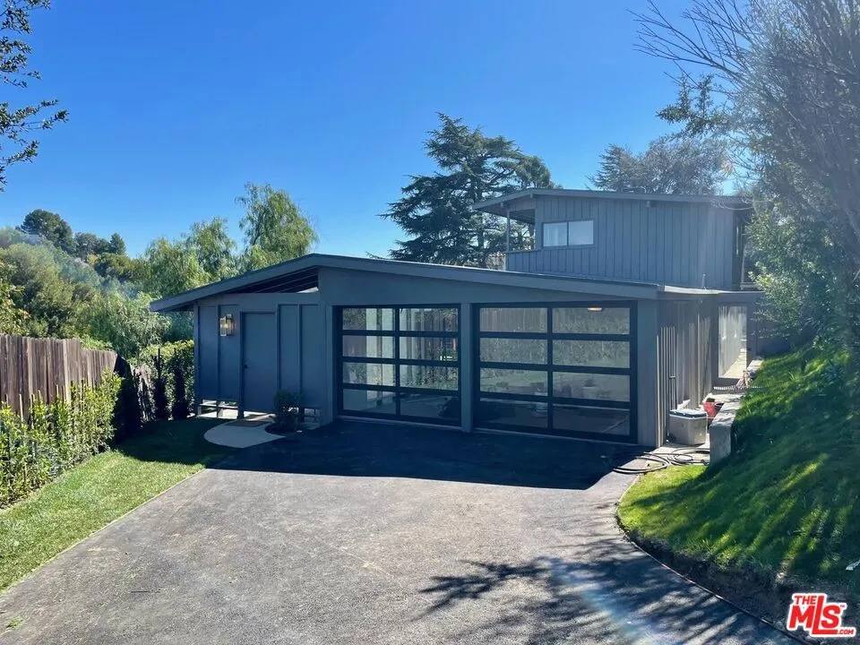 15434 Mulholland Drive, Los Angeles, California 90077 home-pic-27