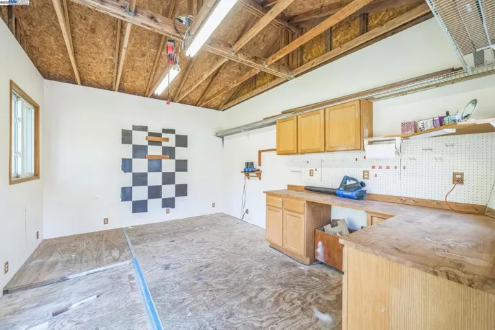 18858 Carlton Ave, Castro Valley, California 94546
