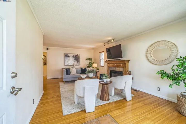 18858 Carlton Ave, Castro Valley, California 94546