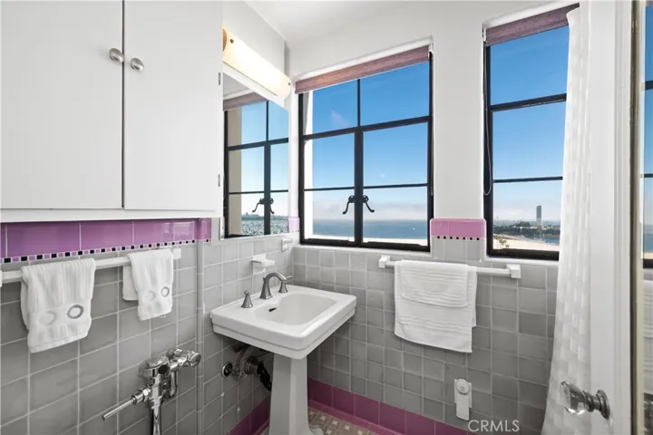 800 E Ocean Blvd 801, Long Beach, California 90802
