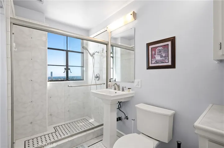 800 E Ocean Blvd 801, Long Beach, California 90802