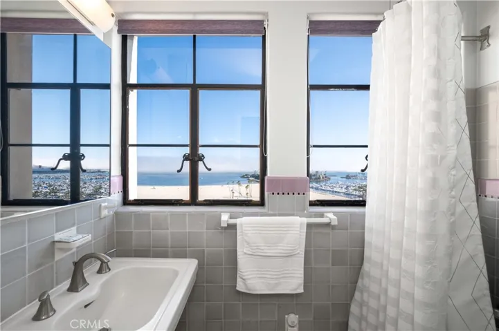 800 E Ocean Blvd 801, Long Beach, California 90802