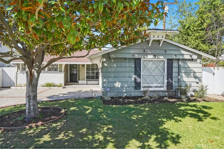 13117 Huston Street, Sherman Oaks, California 91423
