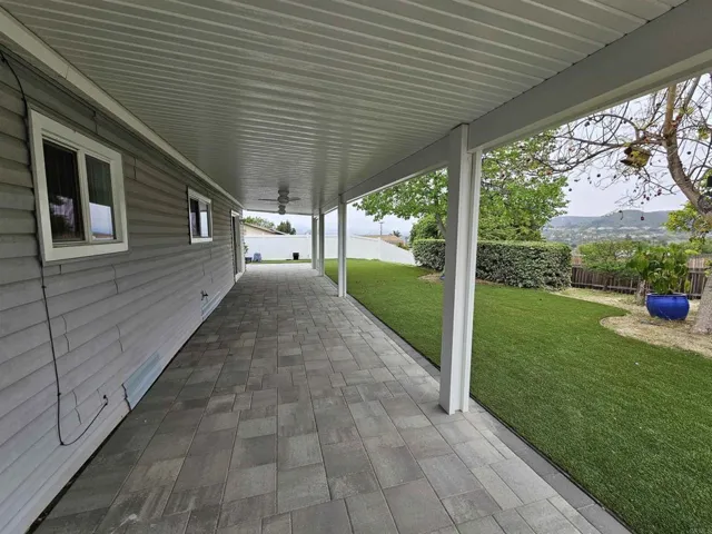 8513 Organdy Ln, Santee, California 92071