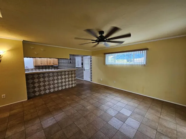 8513 Organdy Ln, Santee, California 92071