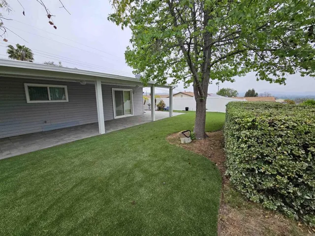 8513 Organdy Ln, Santee, California 92071