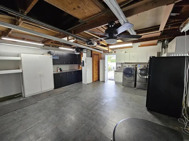 8513 Organdy Ln, Santee, California 92071