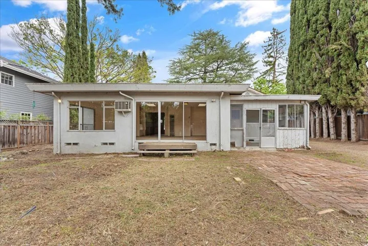 16706 Littlefield Lane, Los Gatos, California 95032