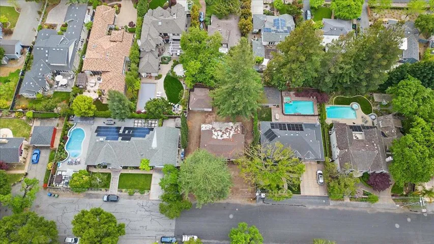 16706 Littlefield Lane, Los Gatos, California 95032