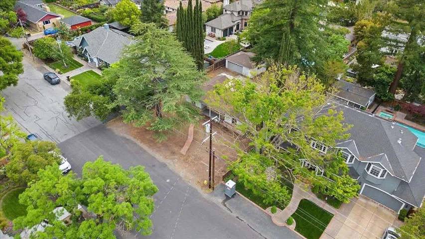 16706 Littlefield Lane, Los Gatos, California 95032