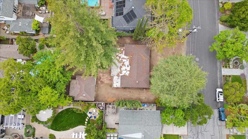 16706 Littlefield Lane, Los Gatos, California 95032