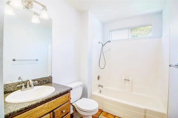 930 Via Mil Cumbres 106, Solana Beach, California 92075