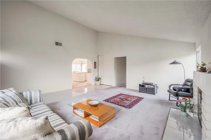 2075 Country Canyon Road, Hacienda Heights, California 91745