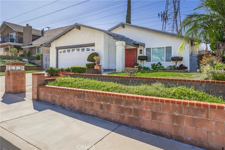 2075 Country Canyon Road, Hacienda Heights, California 91745