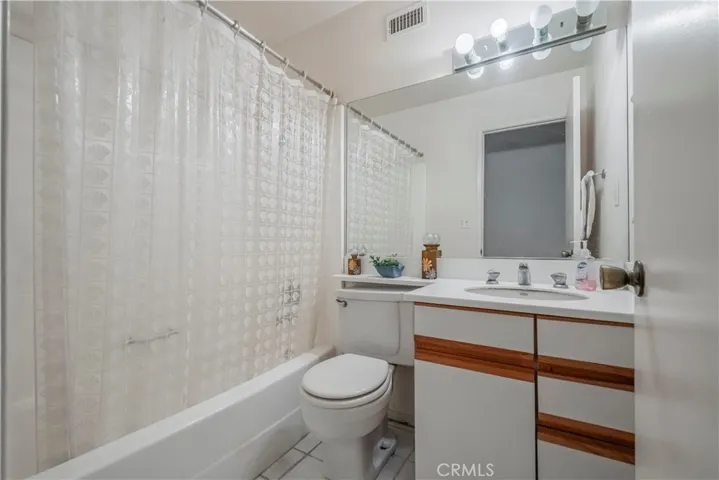 2075 Country Canyon Road, Hacienda Heights, California 91745