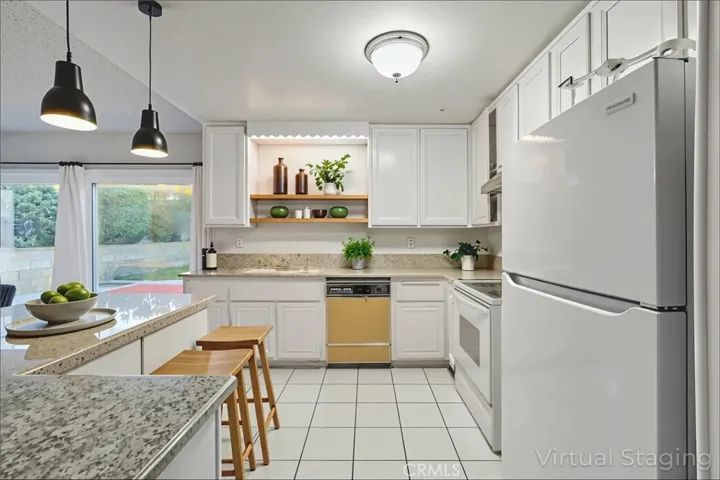 2075 Country Canyon Road, Hacienda Heights, California 91745