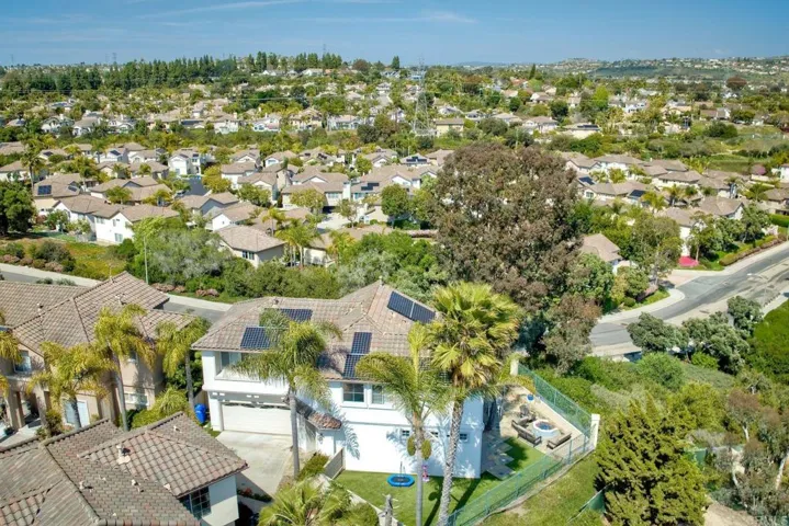 1695 Robin Place, Carlsbad, California 92011