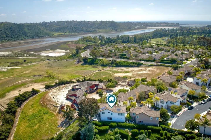 1695 Robin Place, Carlsbad, California 92011