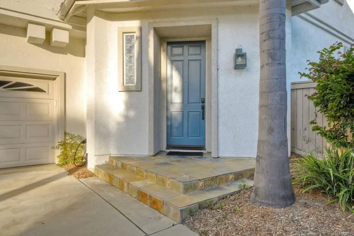1695 Robin Place, Carlsbad, California 92011