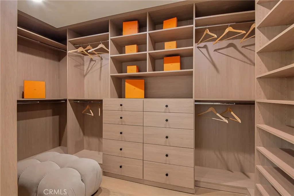 11268 Dona Lola Drive, Studio City, California 91604 home-pic-26