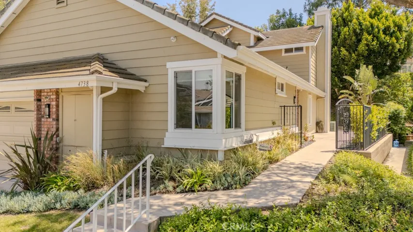 4738 E Fairfield Street, Anaheim Hills, California 92807