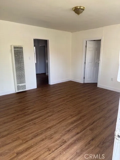 15258 La Valle Street, Sylmar, California 91342 home-pic-4