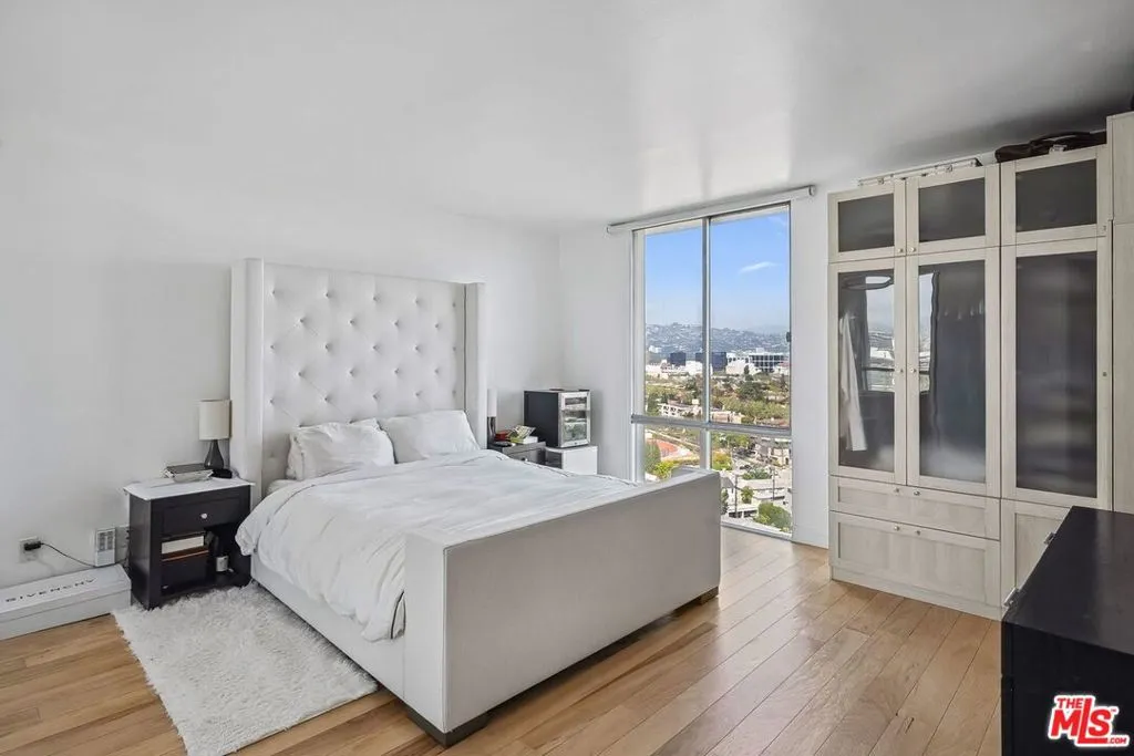 1270 Century Park East 1210s, None, California 90067 home-pic-13