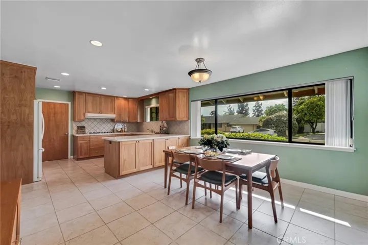 9924 Hallack Avenue, Northridge, California 91324