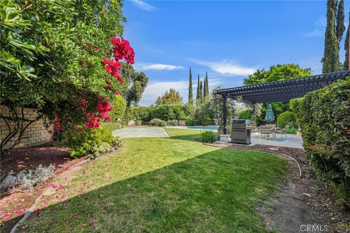 9924 Hallack Avenue, Northridge, California 91324